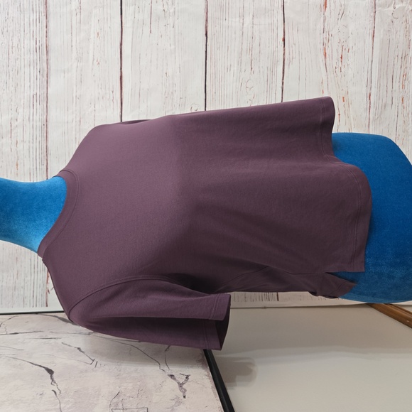 Lululemon Athletic Top Short Sleeve Size S - Picture 2 of 8